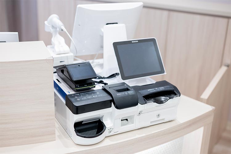 セミセルフレジ